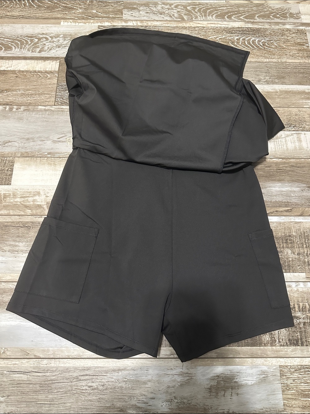 Classic Black Sleeveless Women's Tennis Dress - Picture 5 of 6